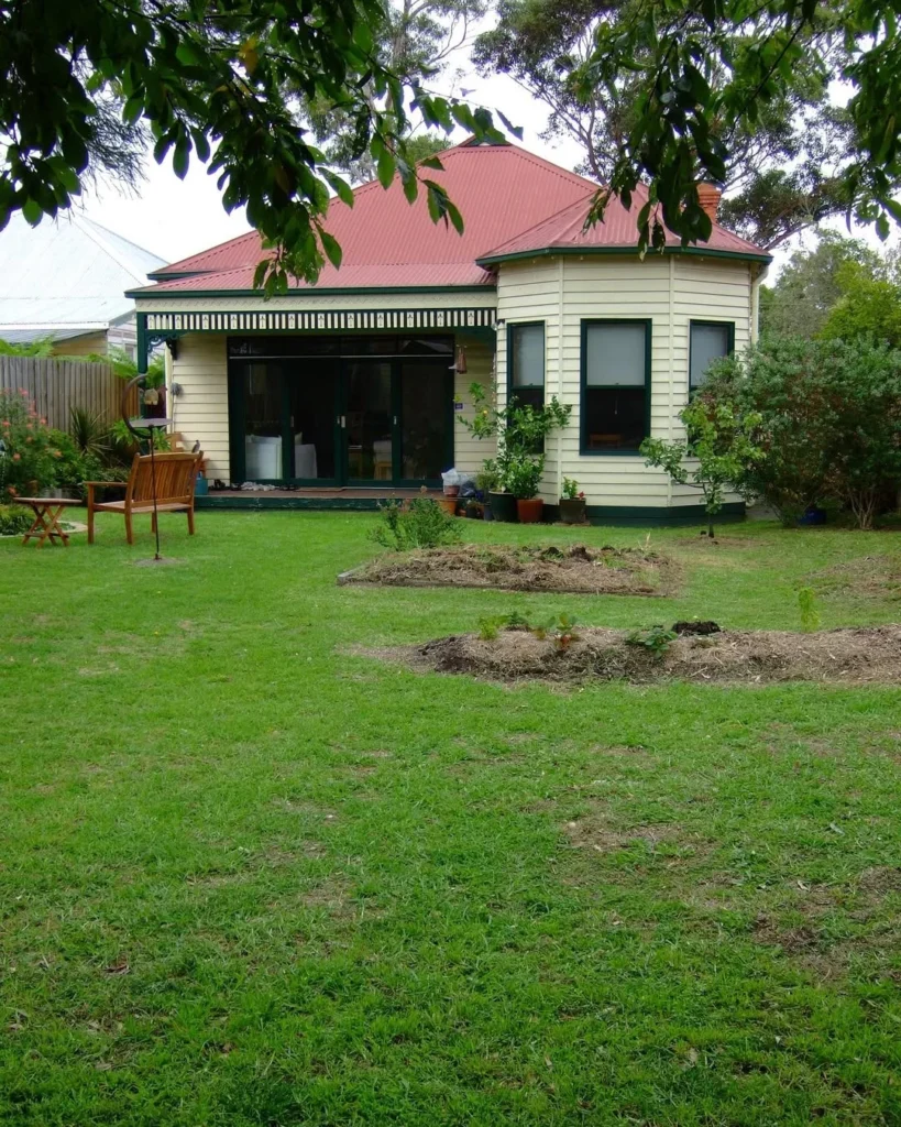 house small garden spaces