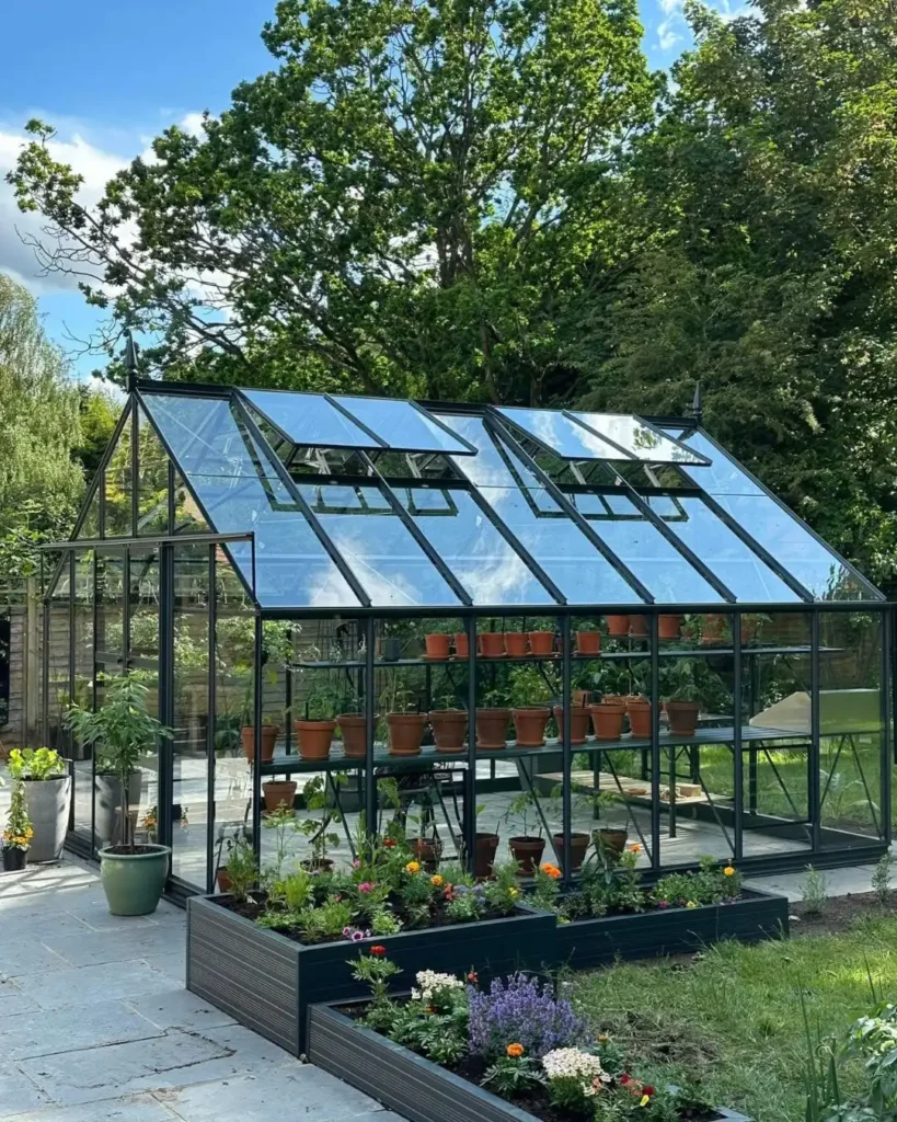 qube lean 𝗚𝗿𝗲𝗲𝗻𝗵𝗼𝘂𝘀𝗲