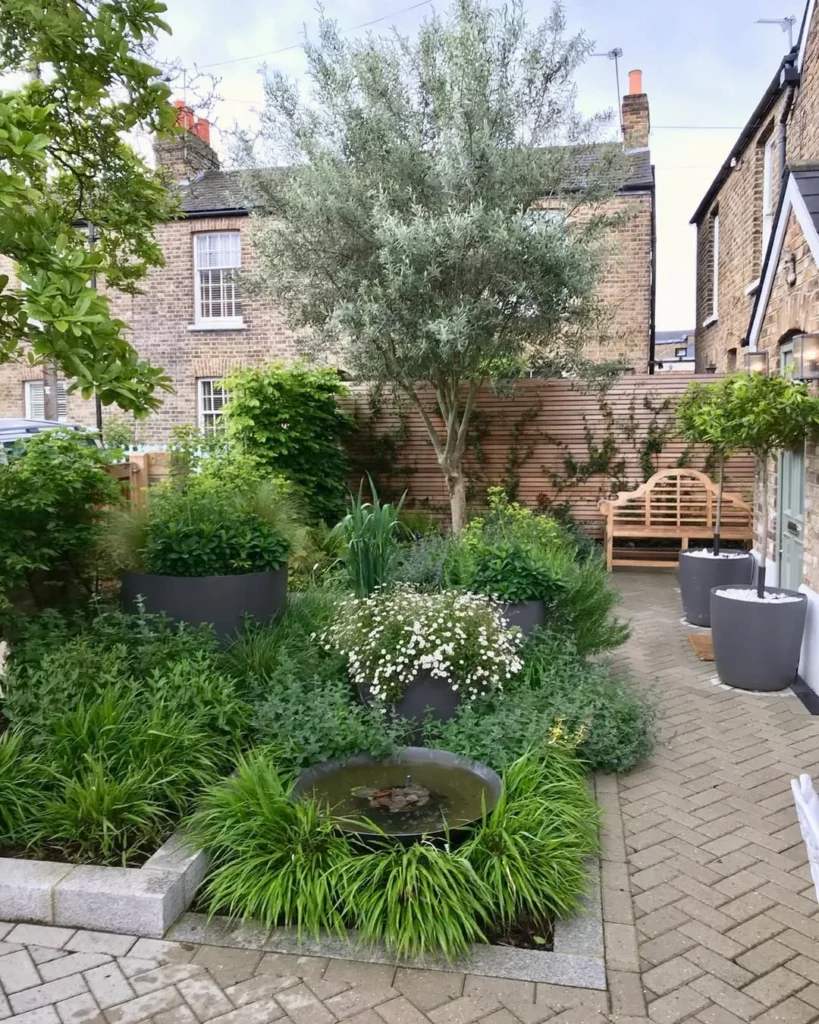 house front planting with garden