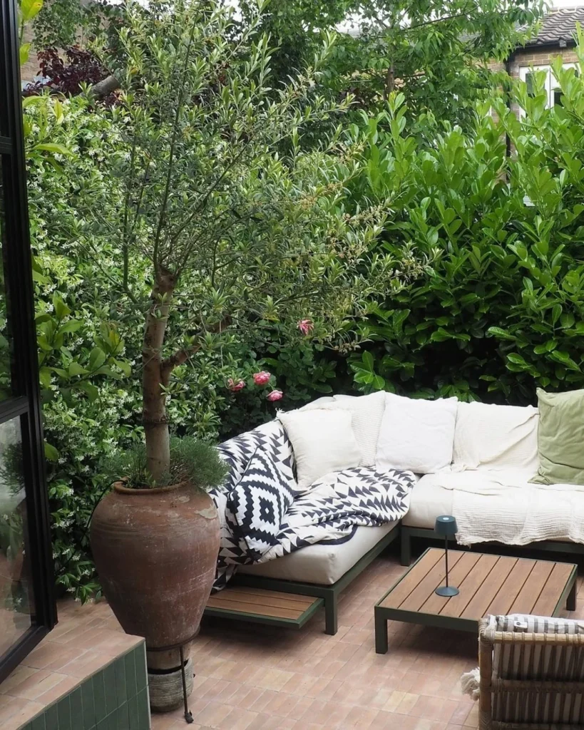 mint green gloss metro tiles (1)