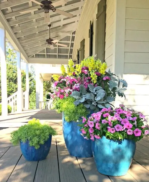 garden flower pots