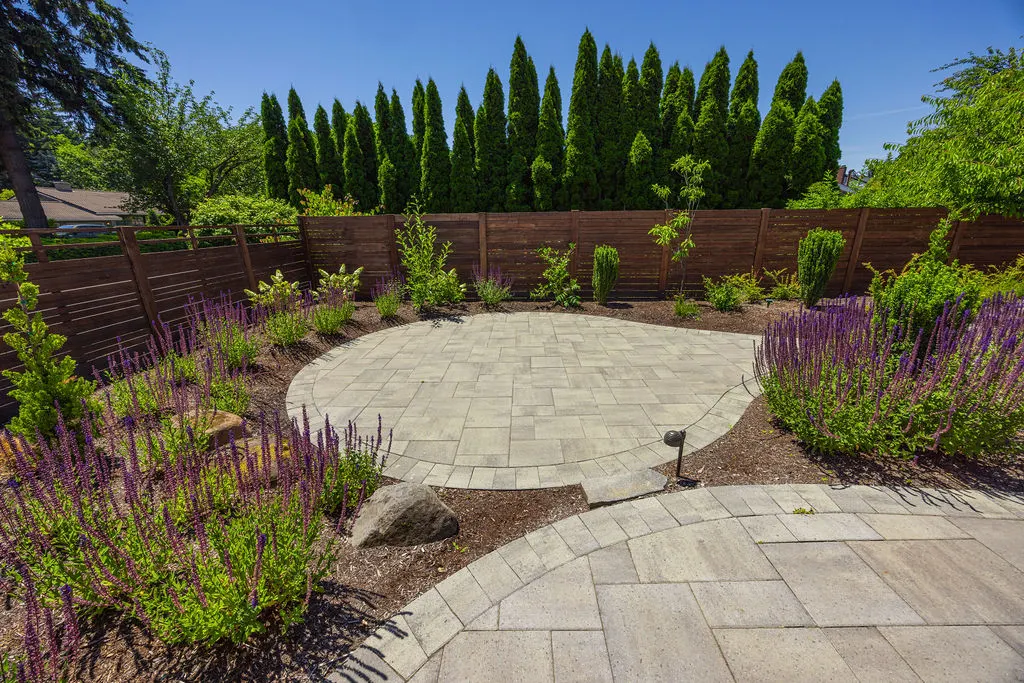 patio backyard landscaping