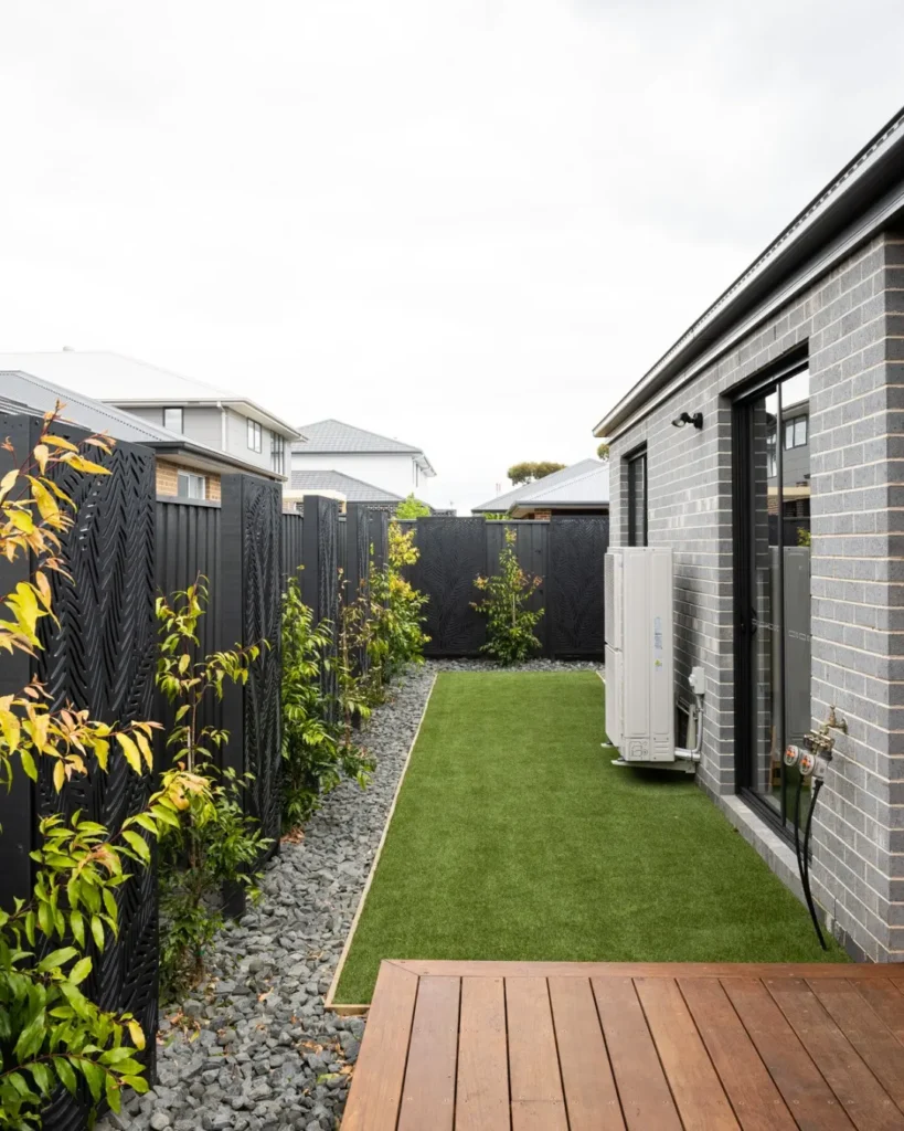 black slatted landscaping