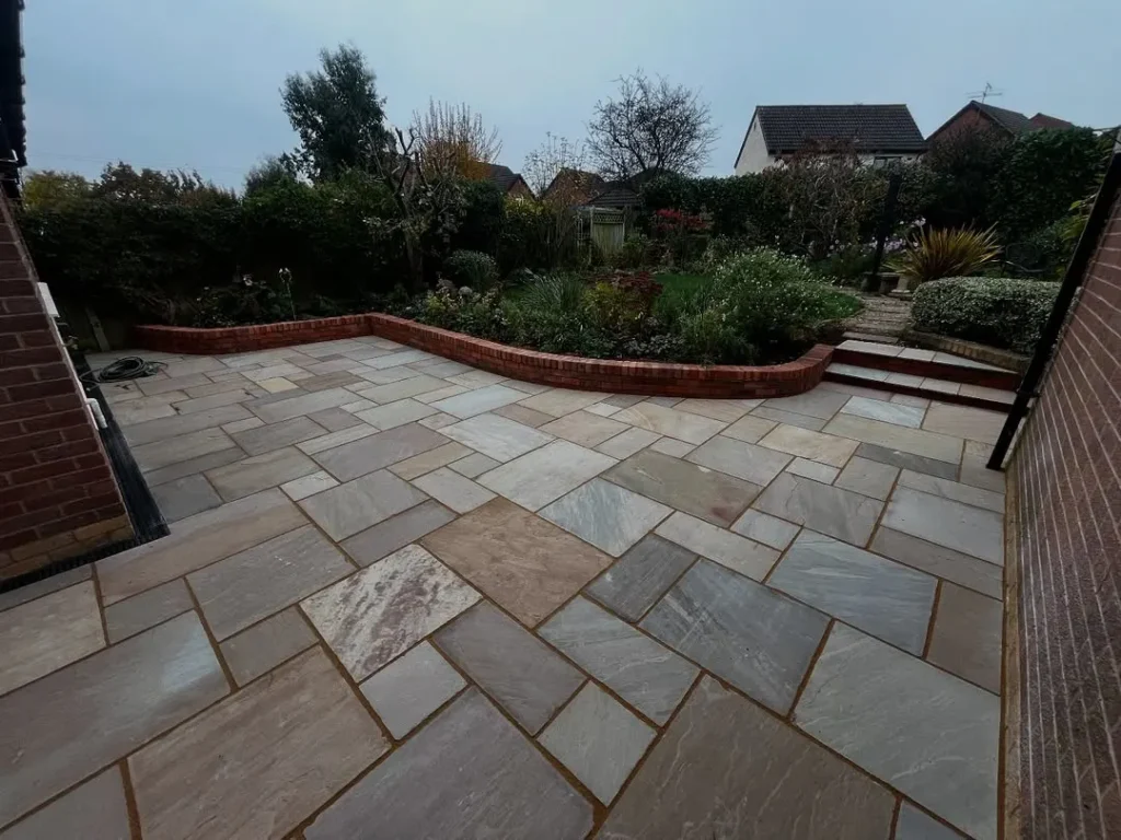 garden edging with retaining walls