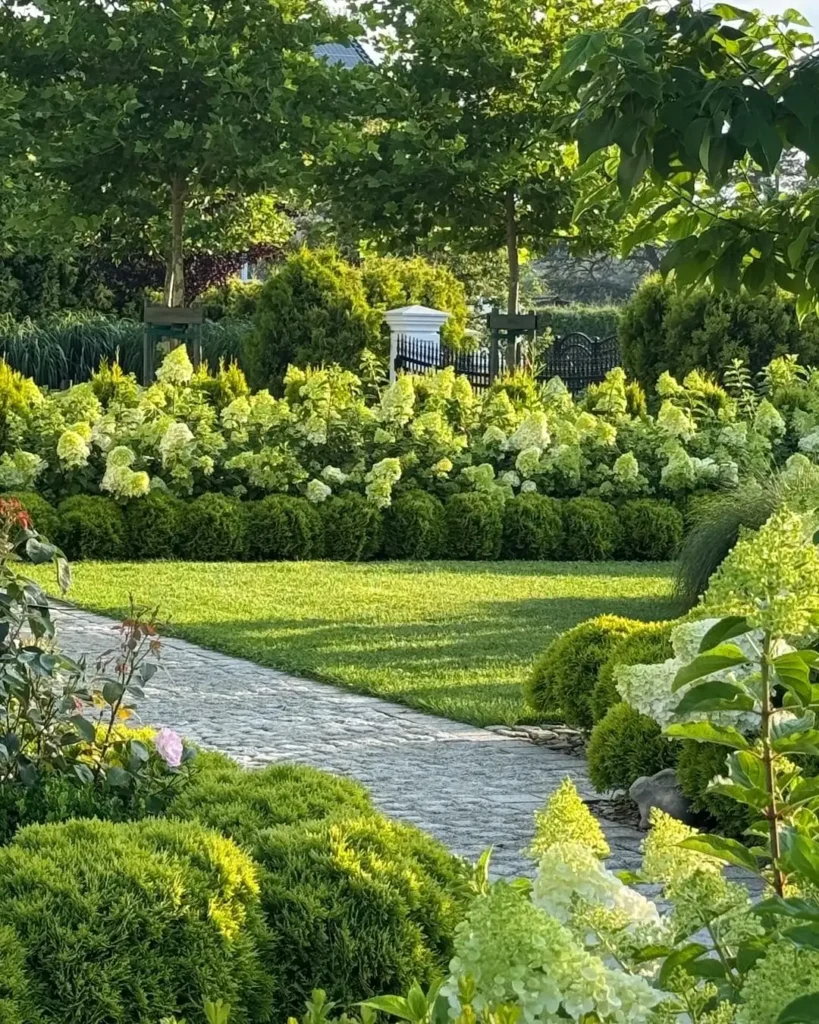 formal garden