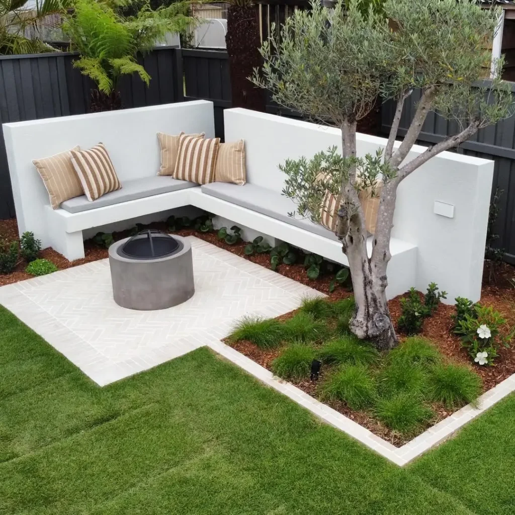 modern outdoor living backyard