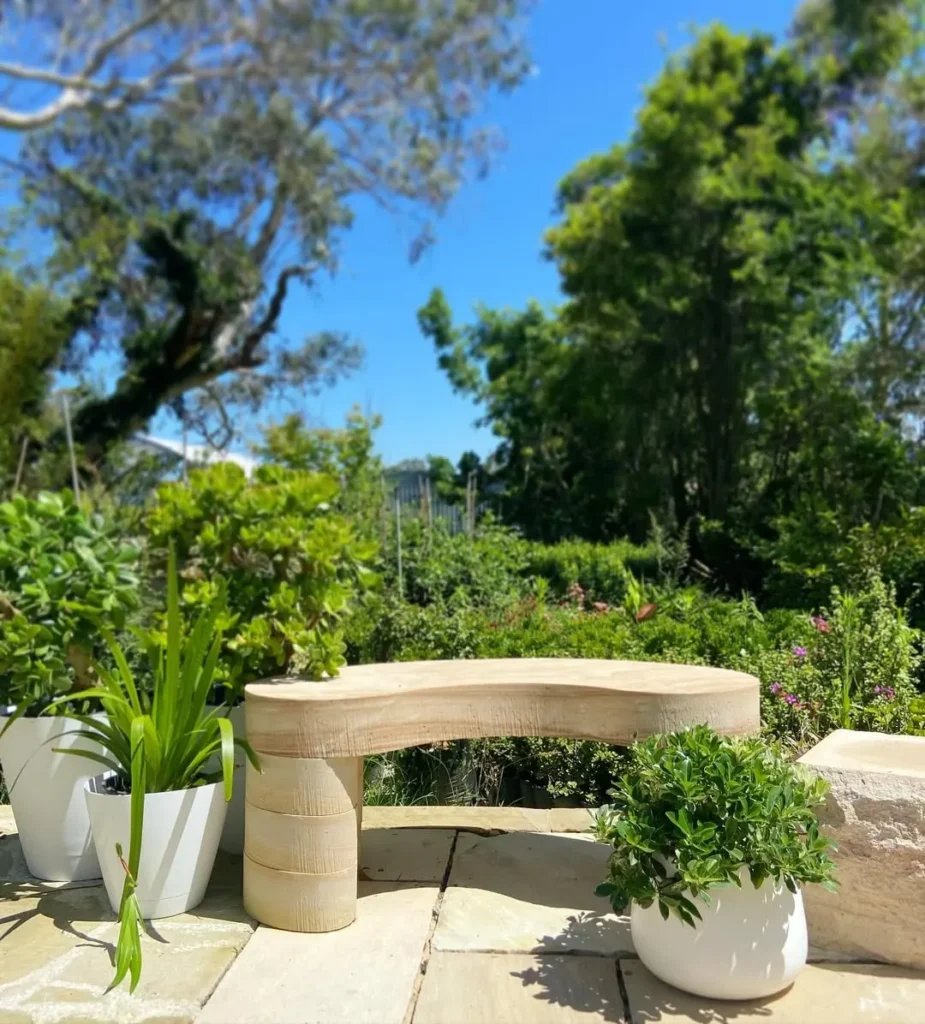 curved stone patio garden