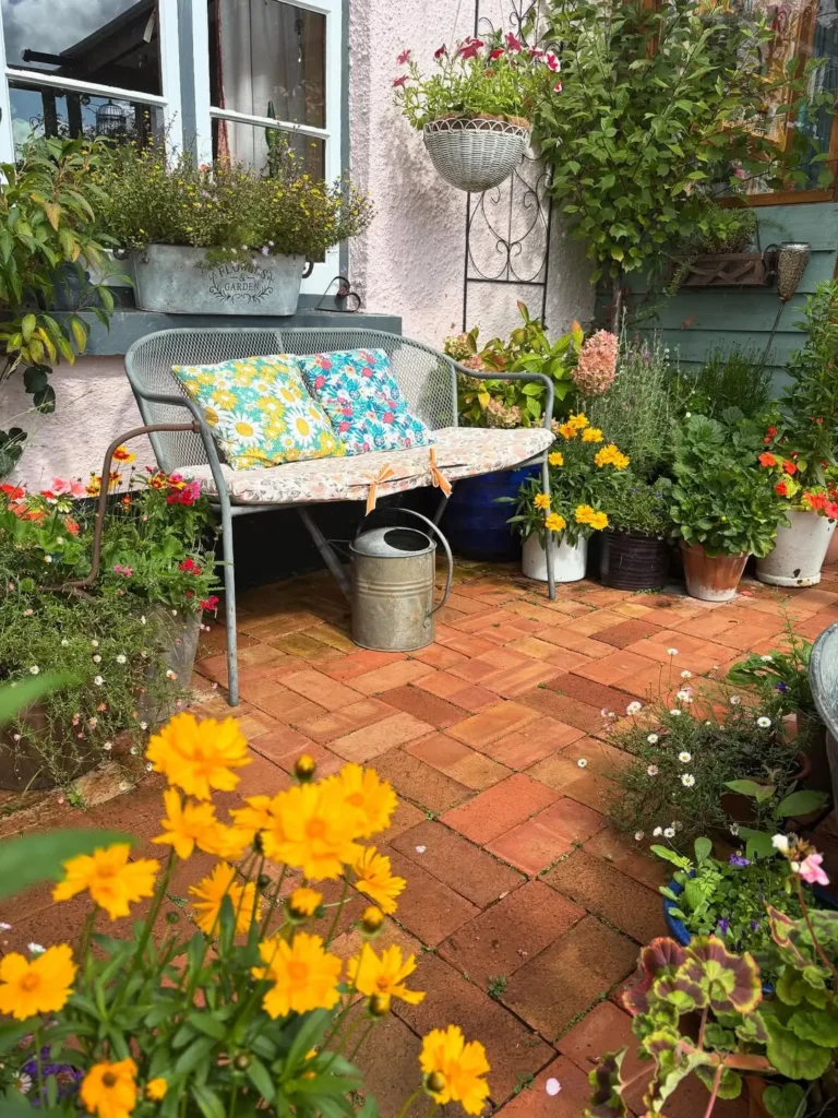 polycarbonate roof and windows patio garden