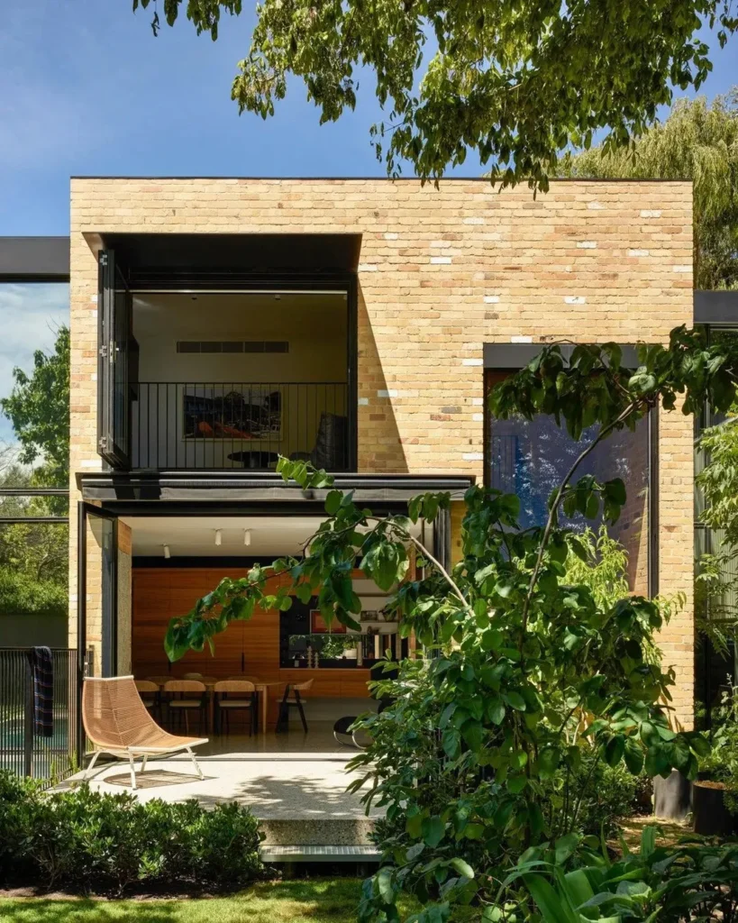 privacy garden house