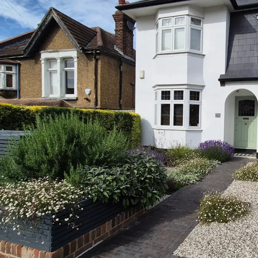 nature front wall garden