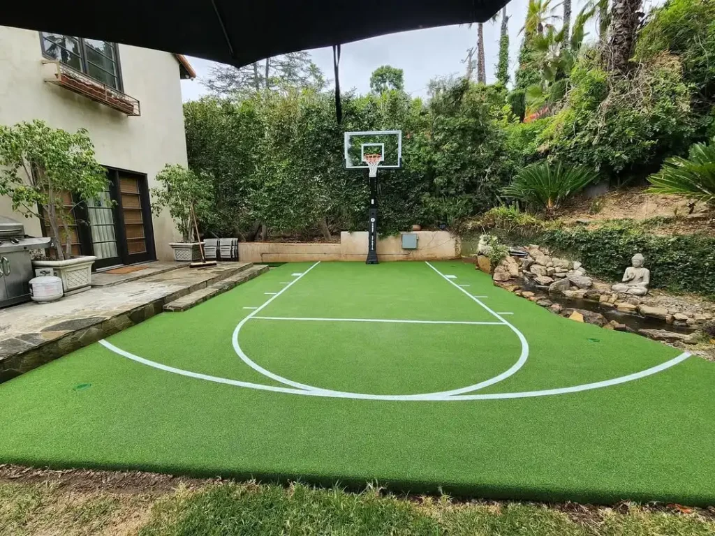 synthetic grass backyard