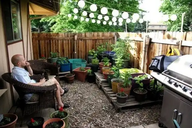 wooden pallets garden