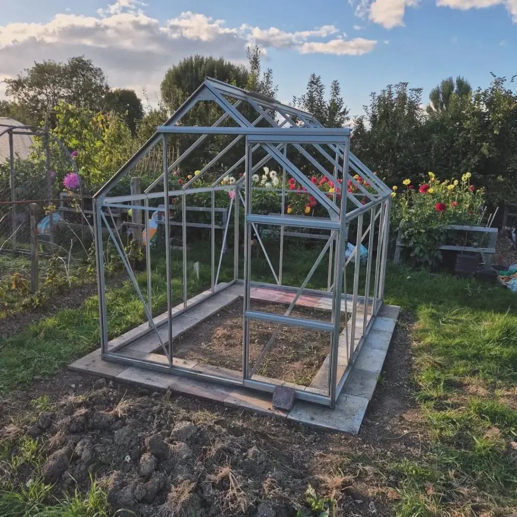 aluminium frame greenhouse