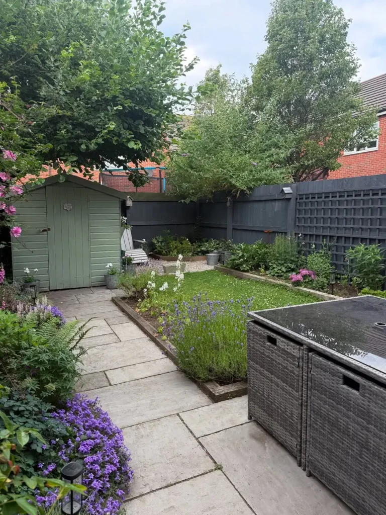 simple small gardens for tiny yards