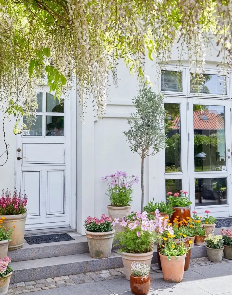 terracottapots small garden design